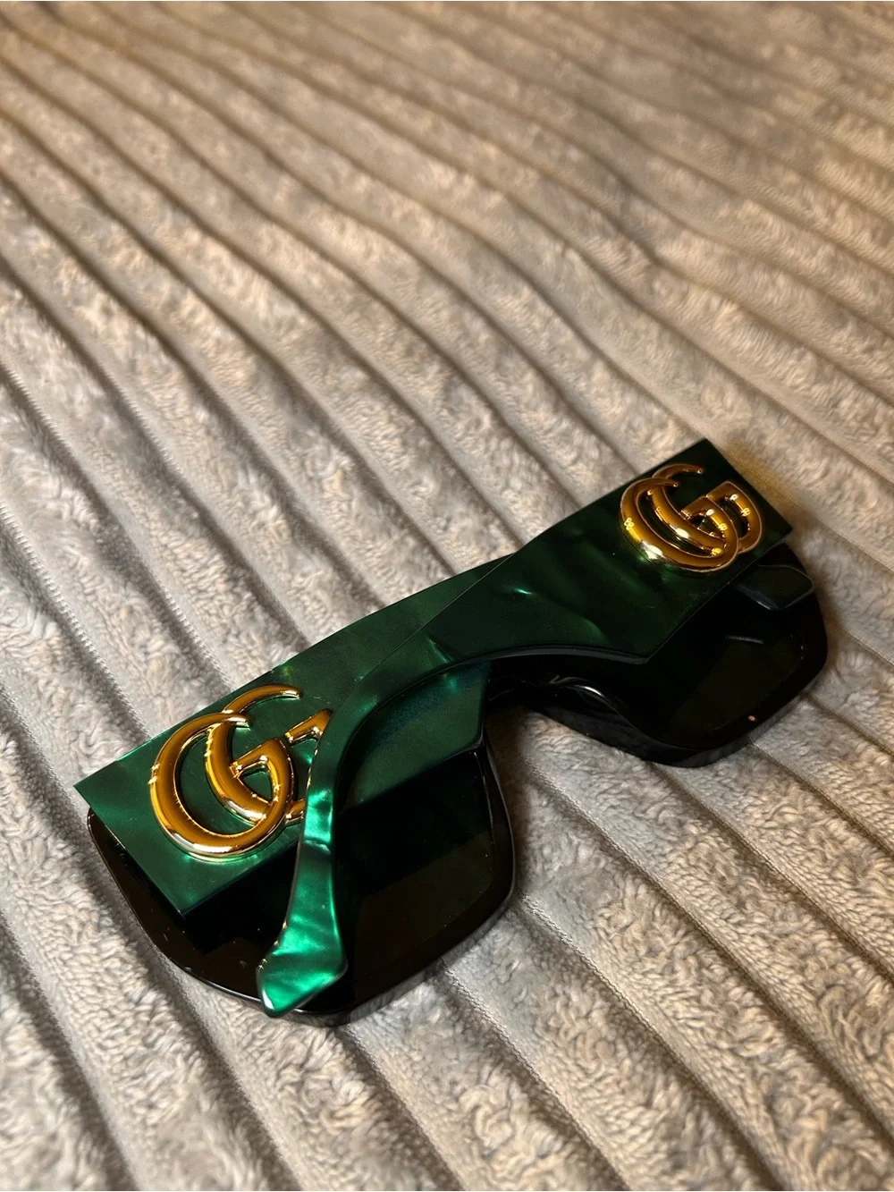 Gucci Generation Bold Sunglasses - Emerald Green/Black